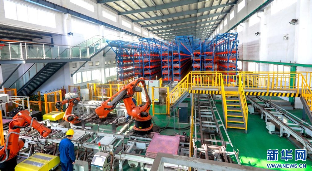 新华网首页：江西“新万亿产业”是若何诞生的？